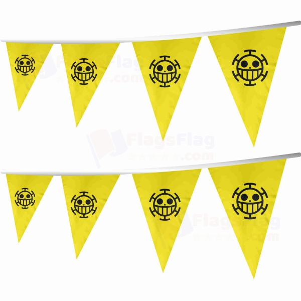 Heart Pirates Stringed Triangle Flag