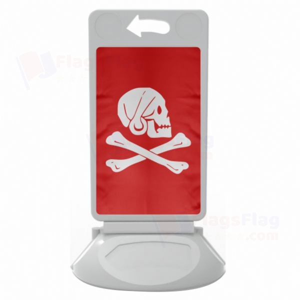 Henry Avery Red Plastic Pontoon