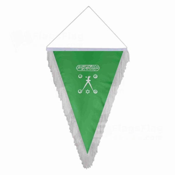H�z�r Reis Triangle Fringed Streamers