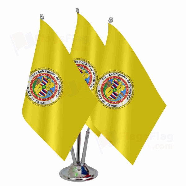 Honolulu Hawaii Triple Table Flag