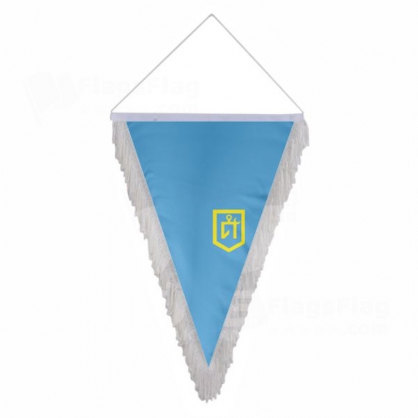 �dyll Ural Triangle Fringed Streamers