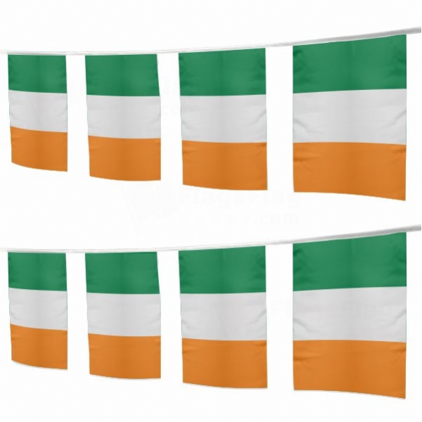 Ireland Square String Flags