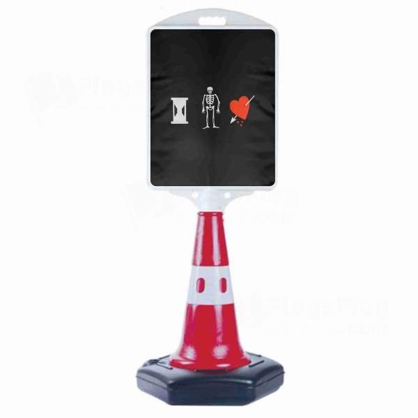 John Phillips Pirate Small Size Road Bollard