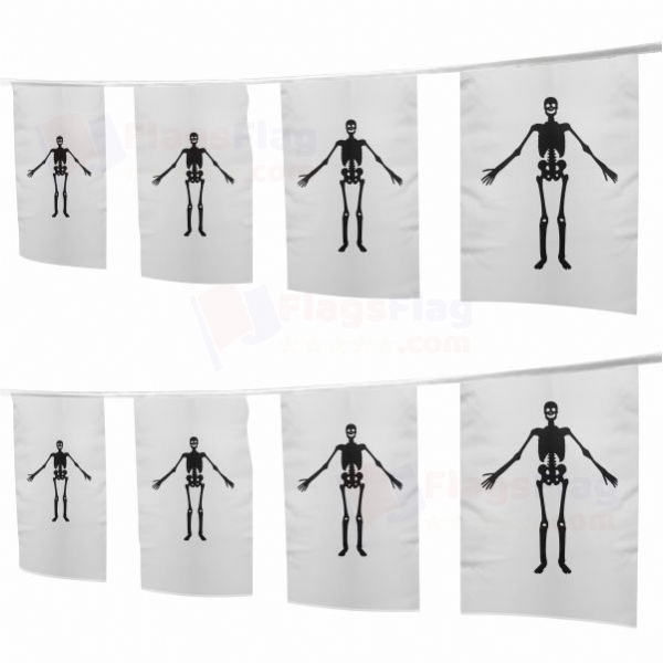 Jolly Roger La Buse Square String Flags