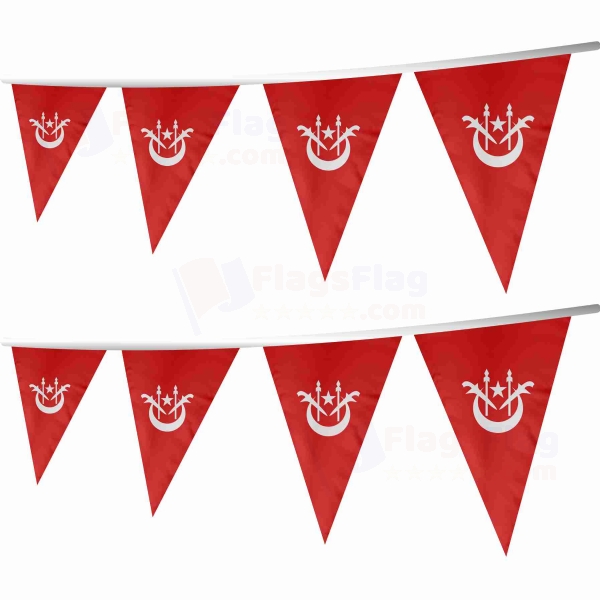 Kelantan Stringed Triangle Flag
