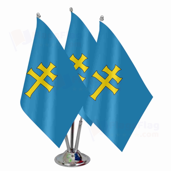 Kielecki Triple Table Flag