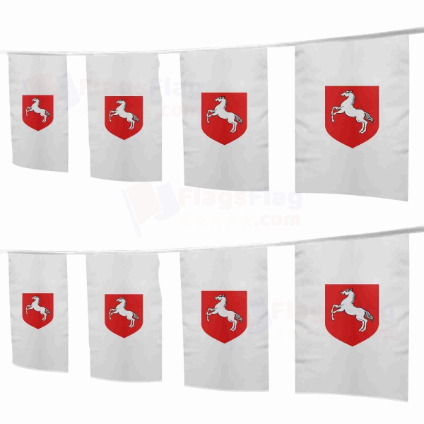 Konin Square String Flags