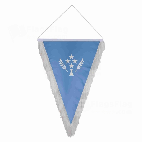 Kosrae Triangle Fringed Streamers