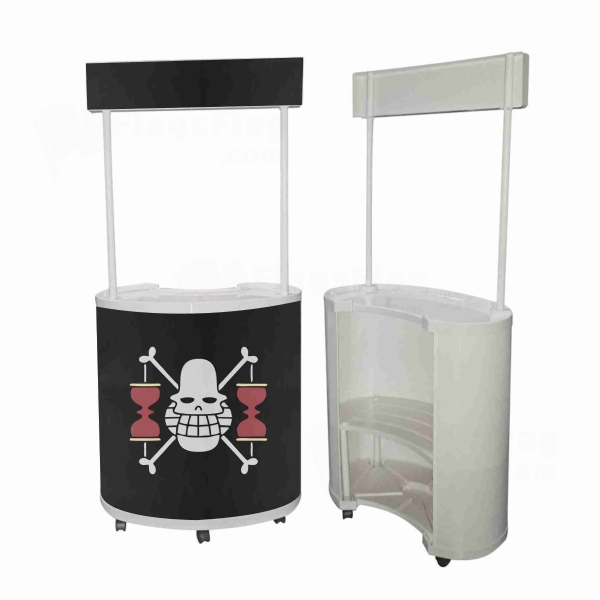 Krieg Pirates Round Display Stand