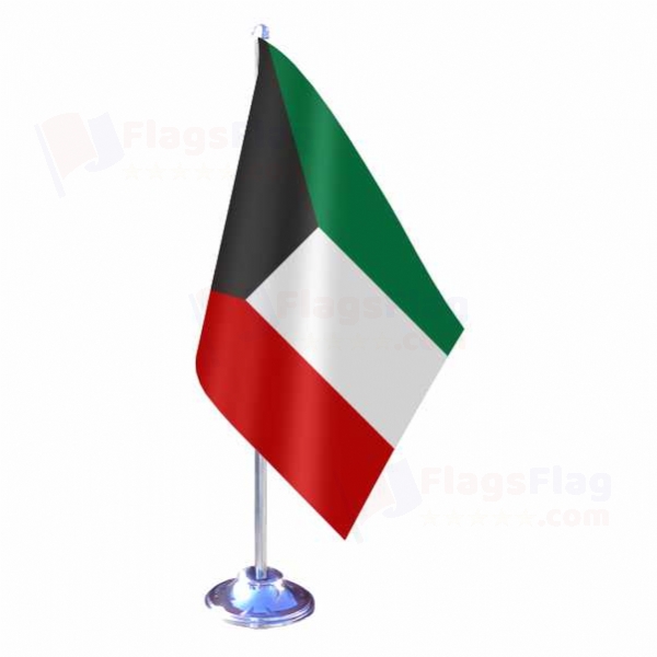 Kuwait Single Table Flag