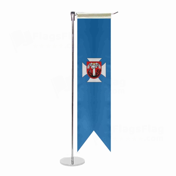 Lancucki L Table Flag