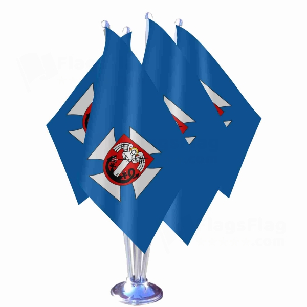 Lancucki Quadruple Table Flag