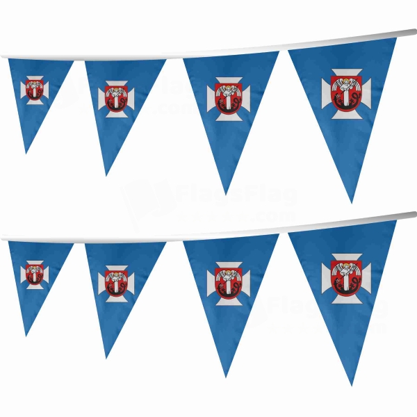 Lancucki Stringed Triangle Flag