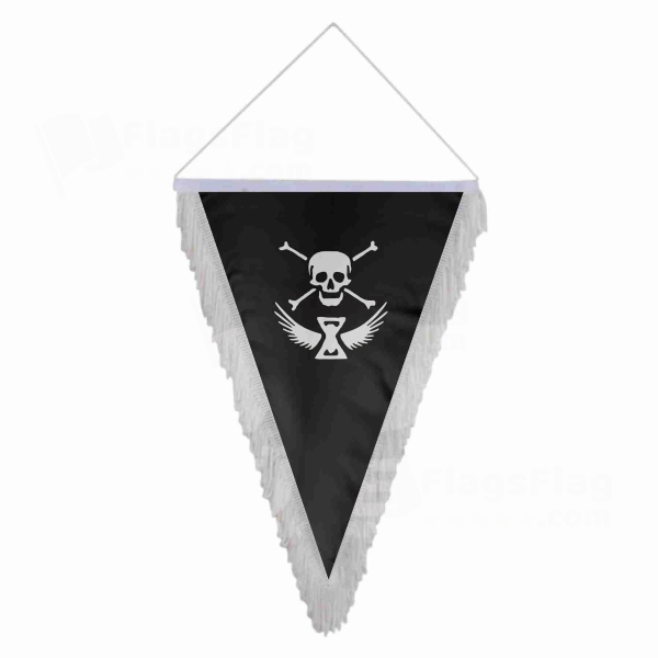 Laurens De Graaf Triangle Fringed Streamers