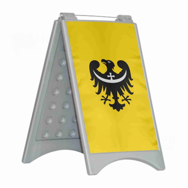Lower Silesian Open Lower Silesian Close Plastic Pontoon