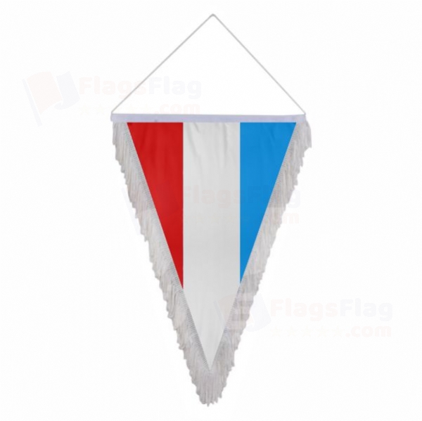 Mannheim Triangle Fringed Streamers
