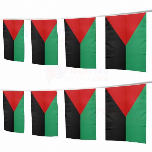 Martinique Square String Flags