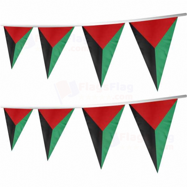 Martinique Stringed Triangle Flag