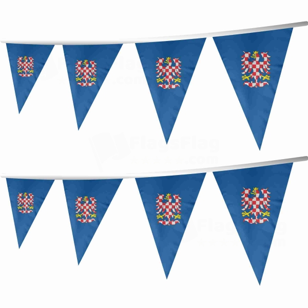 Moravia Stringed Triangle Flag