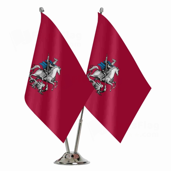 Moscow 2 Table Flags
