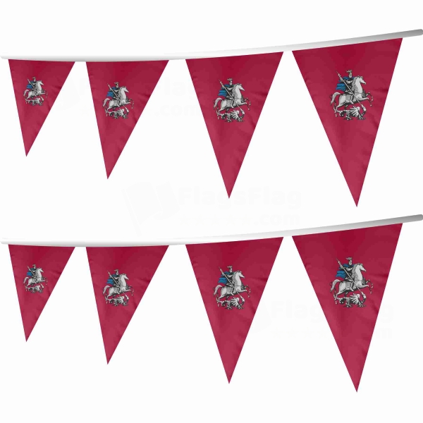 Moscow Stringed Triangle Flag