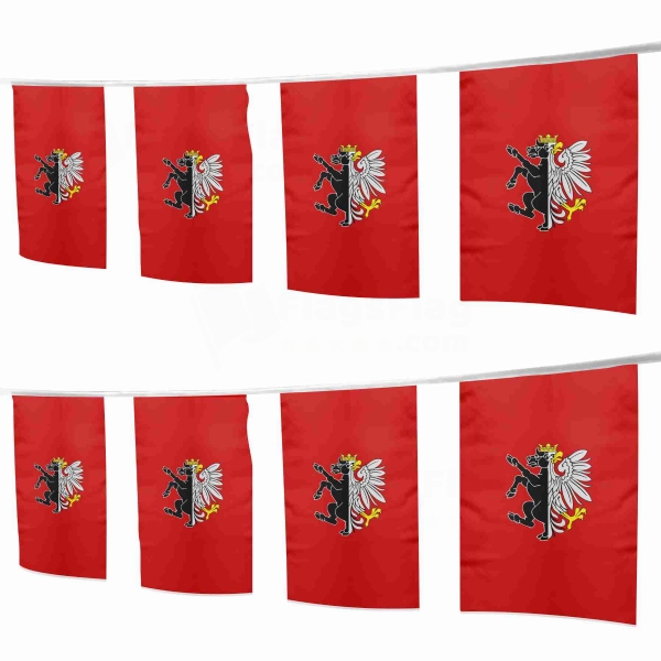 Nakielski Square String Flags