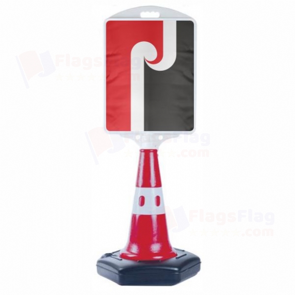 National Maori Small Size Road Bollard