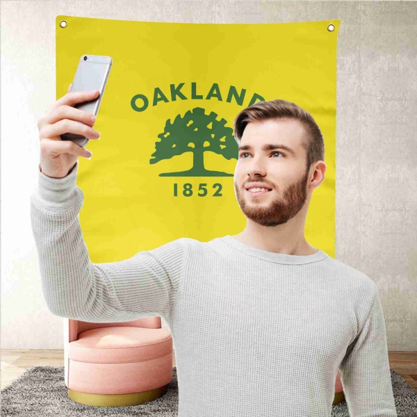 Oakland California Background Selfie Shooting Landscapes