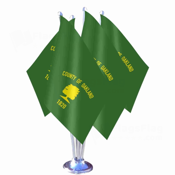 Oakland County Michigan Quadruple Table Flag