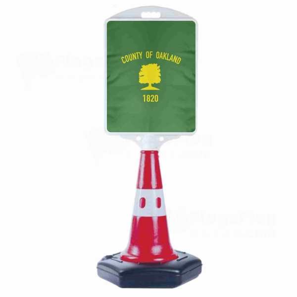 Oakland County Michigan Small Size Road Bollard