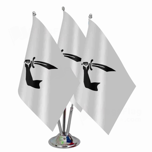 Of Edward Davis Buccaneer Triple Table Flag