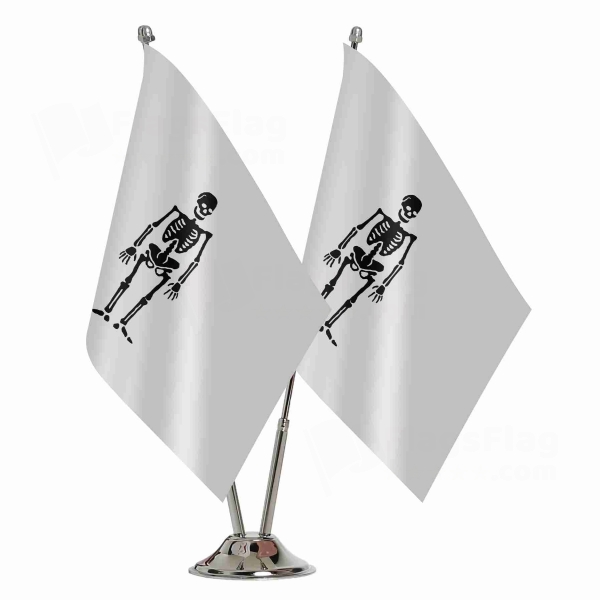 Olivier Levasseur Pirate 2 Table Flags