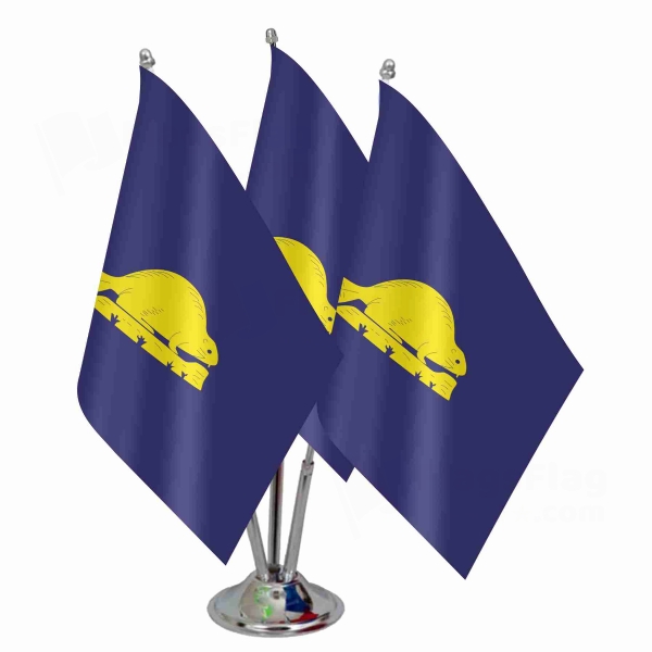 Oregon Reverse Triple Table Flag