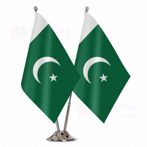 Pakistan Binary Table Flag