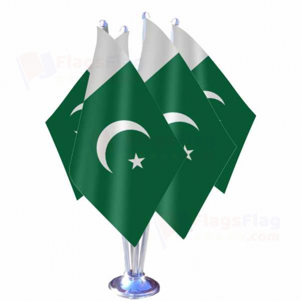 Pakistan Quadruple Table Flag