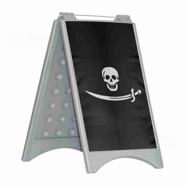 Pirate Bartholomew Roberts Open Pirate Bartholomew Roberts Close Plastic Pontoon