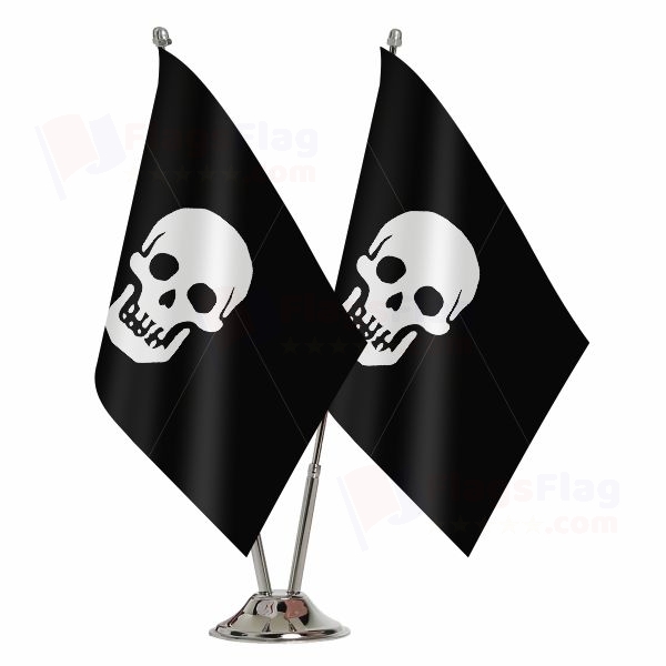 Pirate Death Head 2 Table Flags