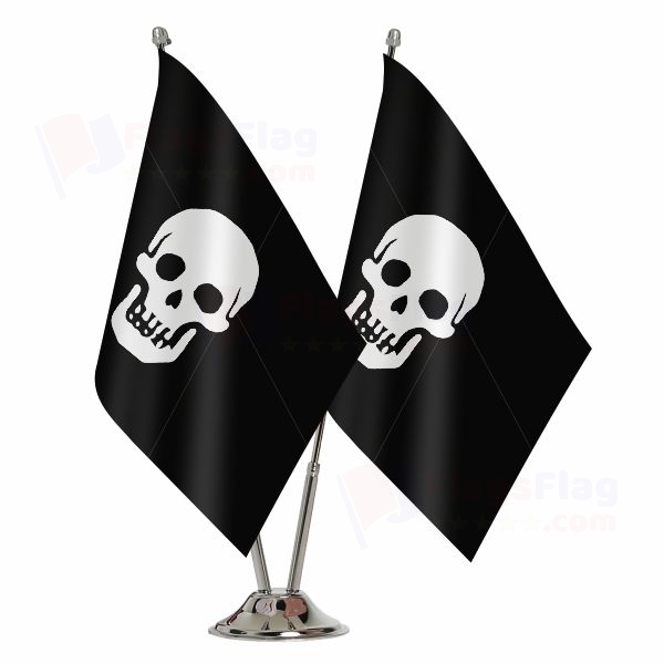 Pirate Death Head Binary Table Flag