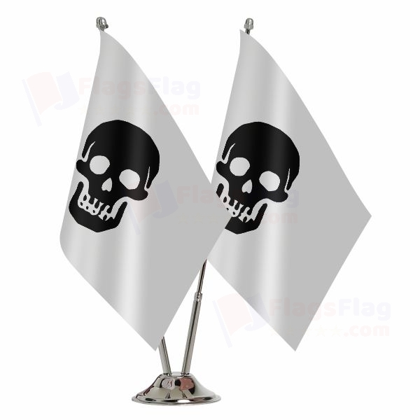 Pirate Death Head Levasseur Reversed 2 Table Flags