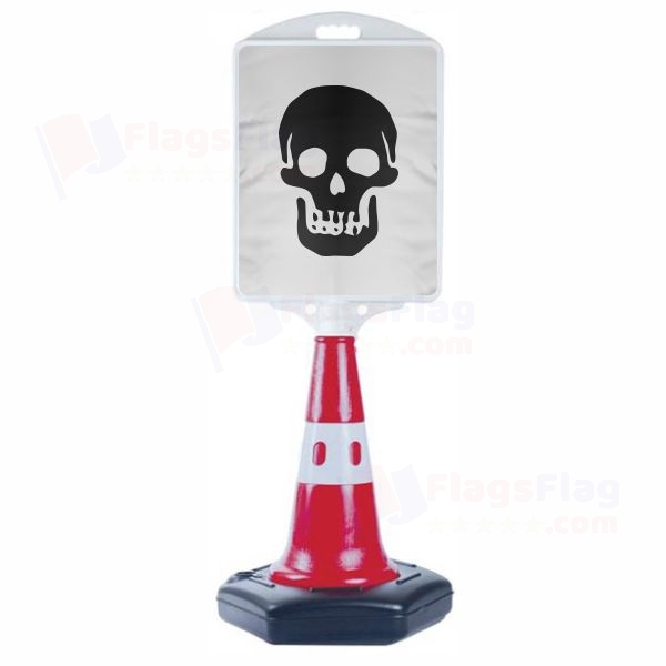 Pirate Death Head Levasseur Reversed Small Size Road Bollard