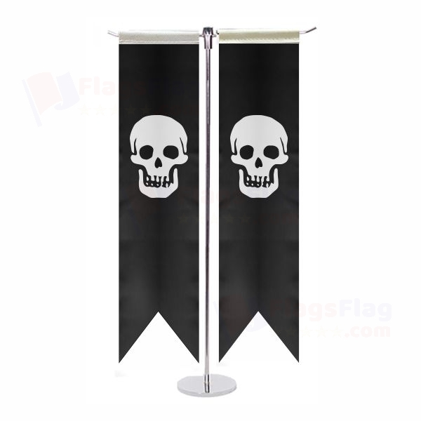 Pirate Death Head T Table Flags