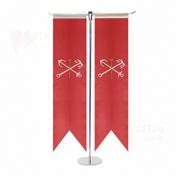 Saint Petersburg T Table Flags