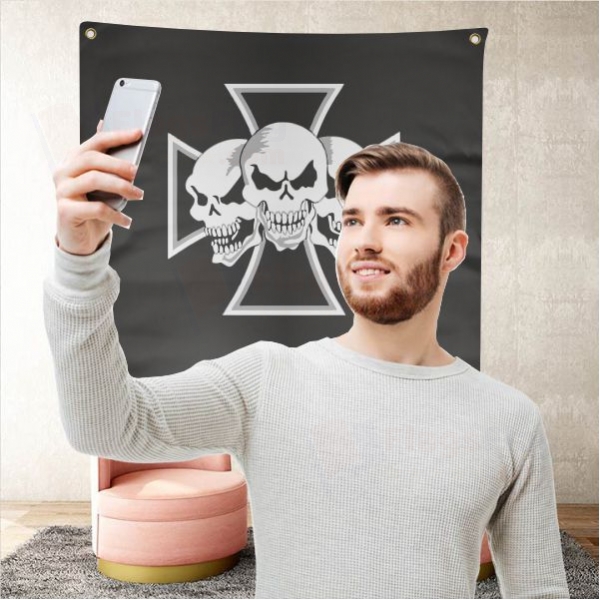 Skull �ron Cross Background Selfie Shooting Landscapes