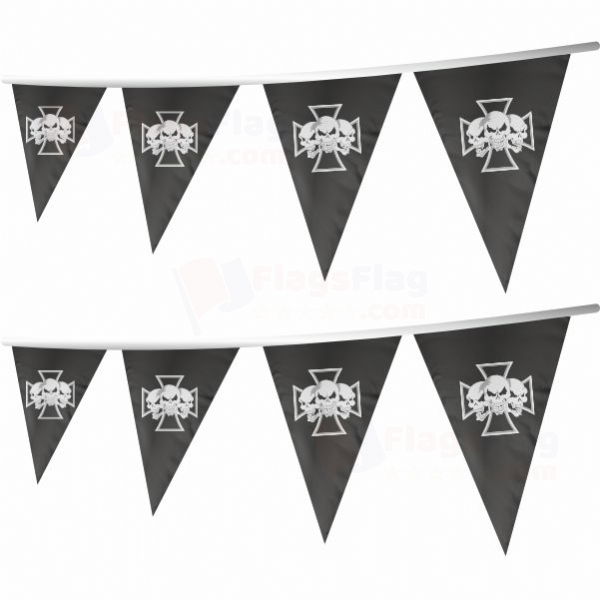 Skull �ron Cross Stringed Triangle Flag