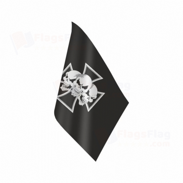 Skull �ron Cross Table Flag