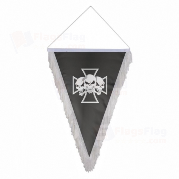 Skull �ron Cross Triangle Fringed Streamers