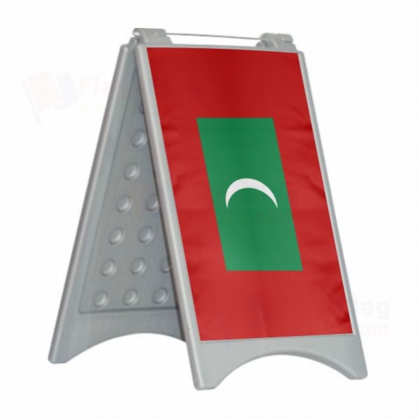 The Maldives Open The Maldives Close Plastic Pontoon