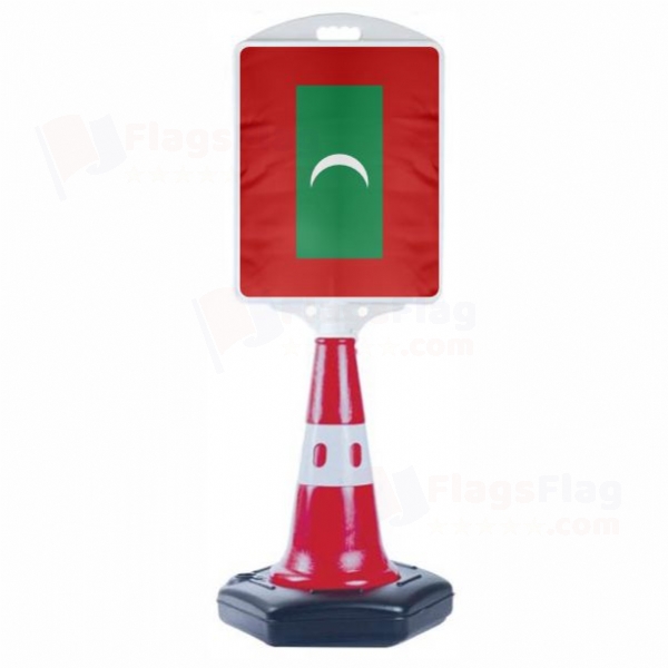 The Maldives Small Size Road Bollard